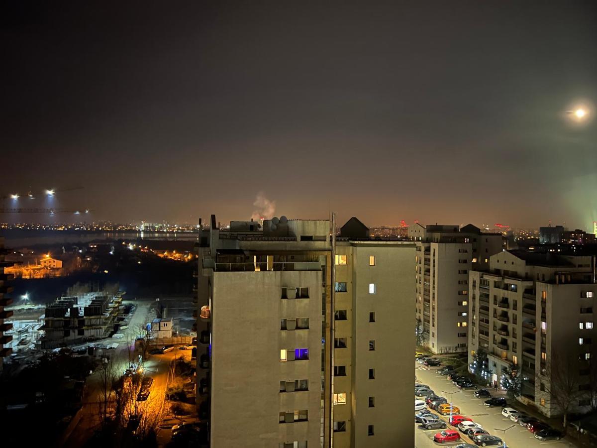 Fancy Penthouse Studio With Lakeview W10 Бухарест Экстерьер фото